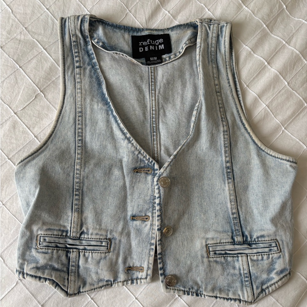Refuge Denim Light Blue Vest